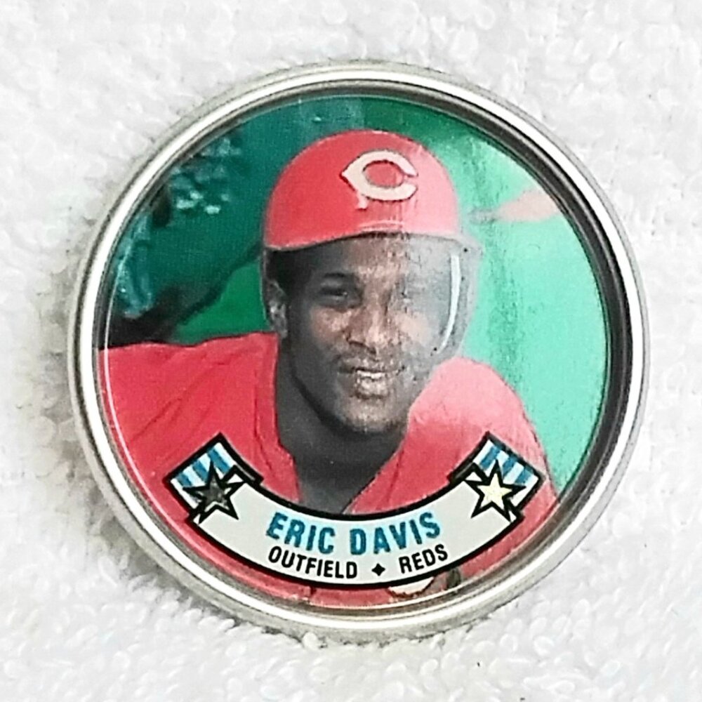 3/$20 Vintage & Mint 1988 Topps MLB Eric Davis 1 1/2" Metal Coin 39/60!!